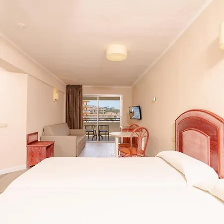 Hotell Hovima Santa Maria 3*