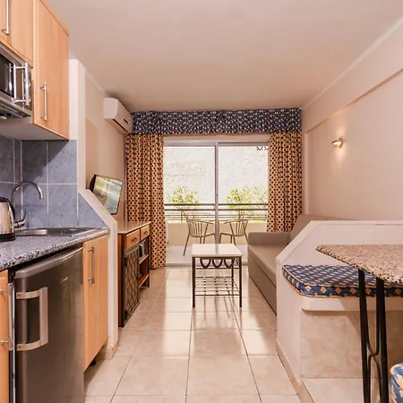 Hovima Santa Maria 3* Costa Adeje