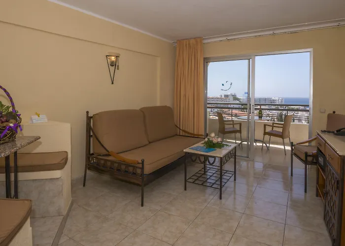 Szálloda Hovima Santa Maria Costa Adeje (Tenerife)